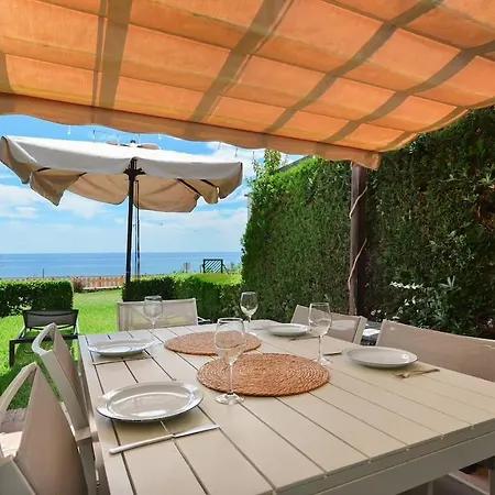 House Casa D'anvers, Holiday home *