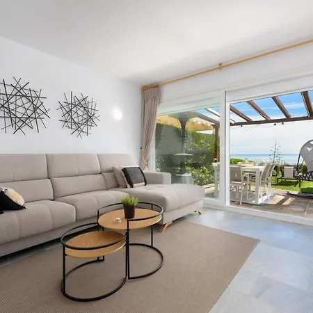 House Casa D'anvers * إِستيبونا