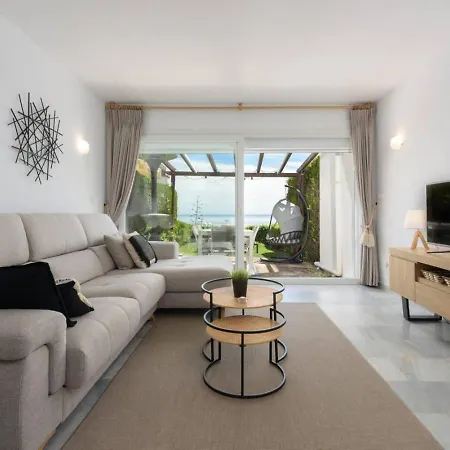 House Casa D'anvers * 에스테포나