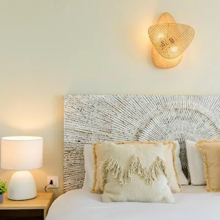 بيت للعطل House Casa D'anvers إِستيبونا