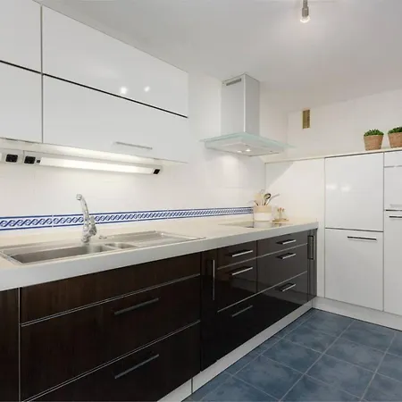 House Casa D'anvers بيت للعطل *
