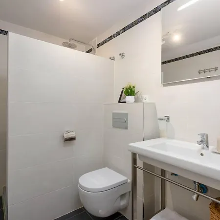 House Casa D'anvers بيت للعطل إِستيبونا
