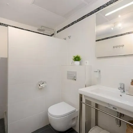 House Casa D'anvers بيت للعطل *