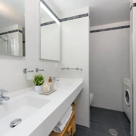 House Casa D'anvers إِستيبونا